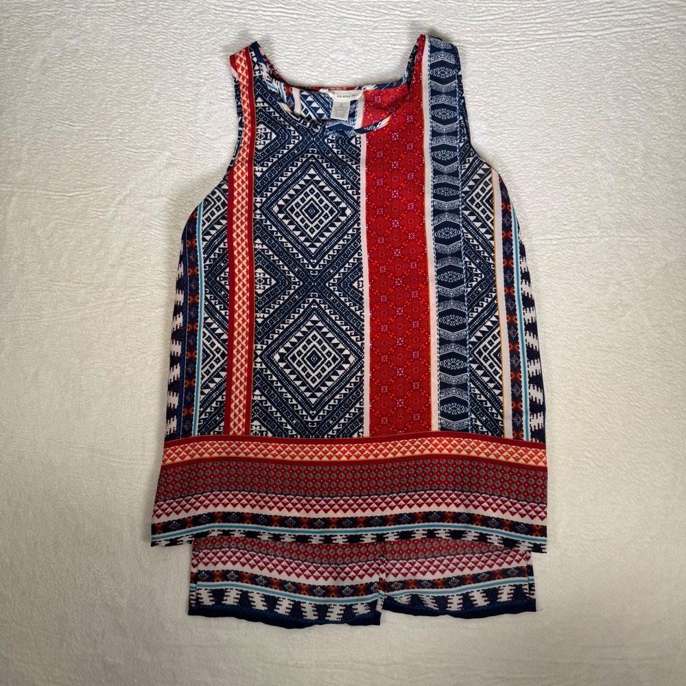 One Urban Day Womens Medium Boho Tribal Geometric Split‎ Back Sleeveless Top Red